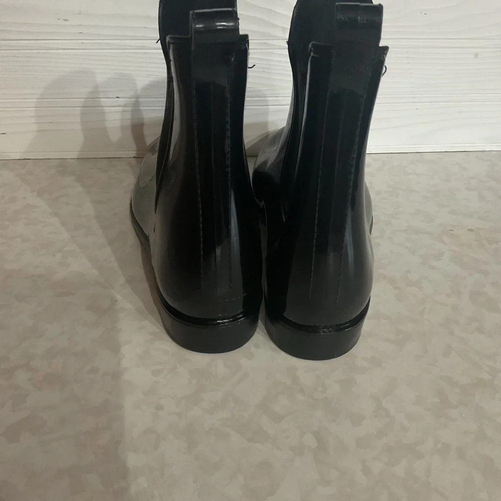 Nautica women’s Glossy Black Rain Boots size 10